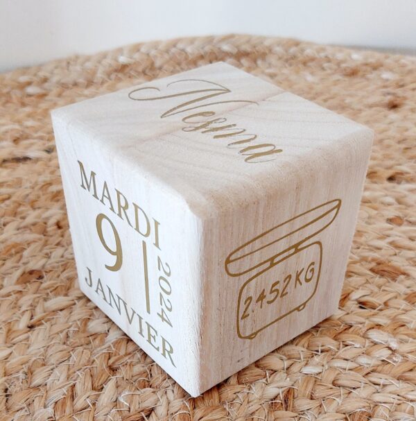 Cube de naissance Doré