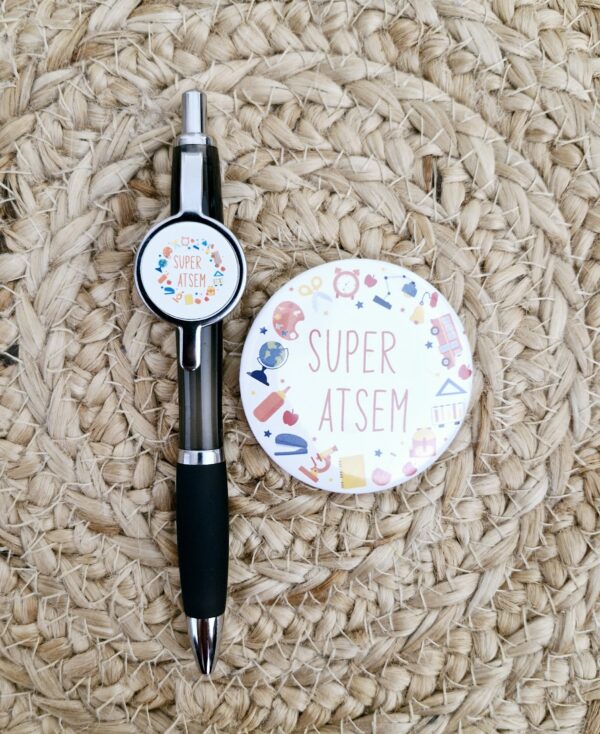 Badge + stylo Super Atsem